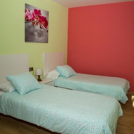 Apartamento Reus 1 - Parking Gratuito Экстерьер фото