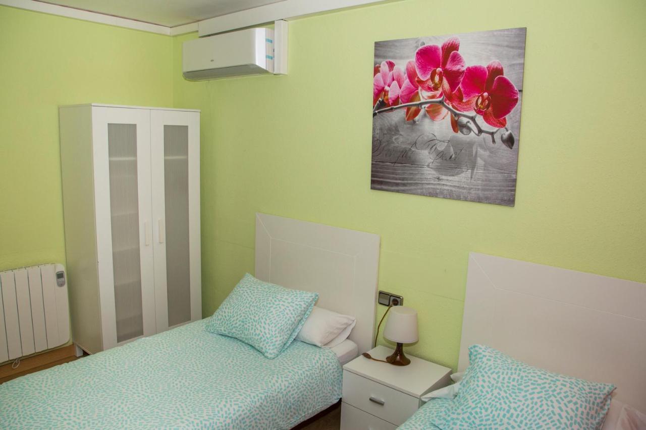 Apartamento Reus 1 - Parking Gratuito Экстерьер фото