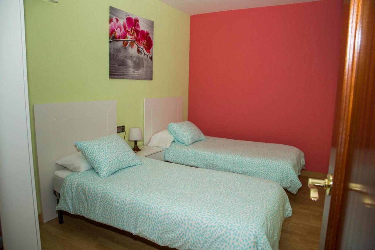 Apartamento Reus 1 - Parking Gratuito Экстерьер фото
