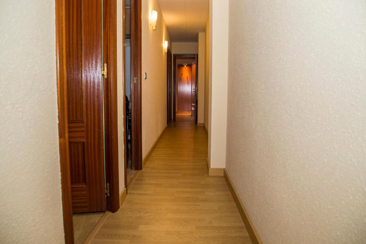 Apartamento Reus 1 - Parking Gratuito Экстерьер фото